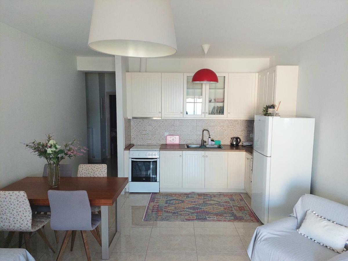 Myrsini'S Sea View Apartment Néa Péramos 外观 照片