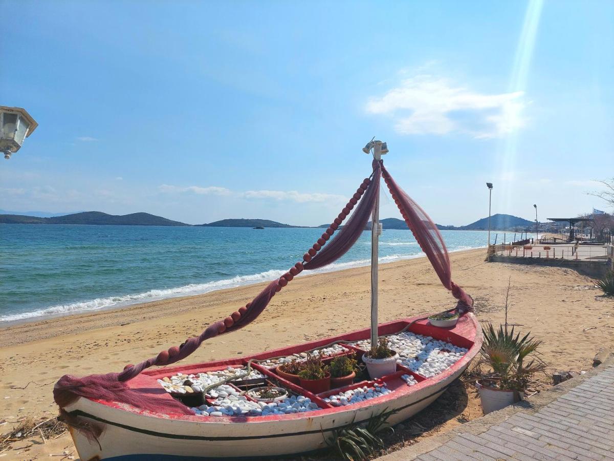 Myrsini'S Sea View Apartment Néa Péramos 外观 照片