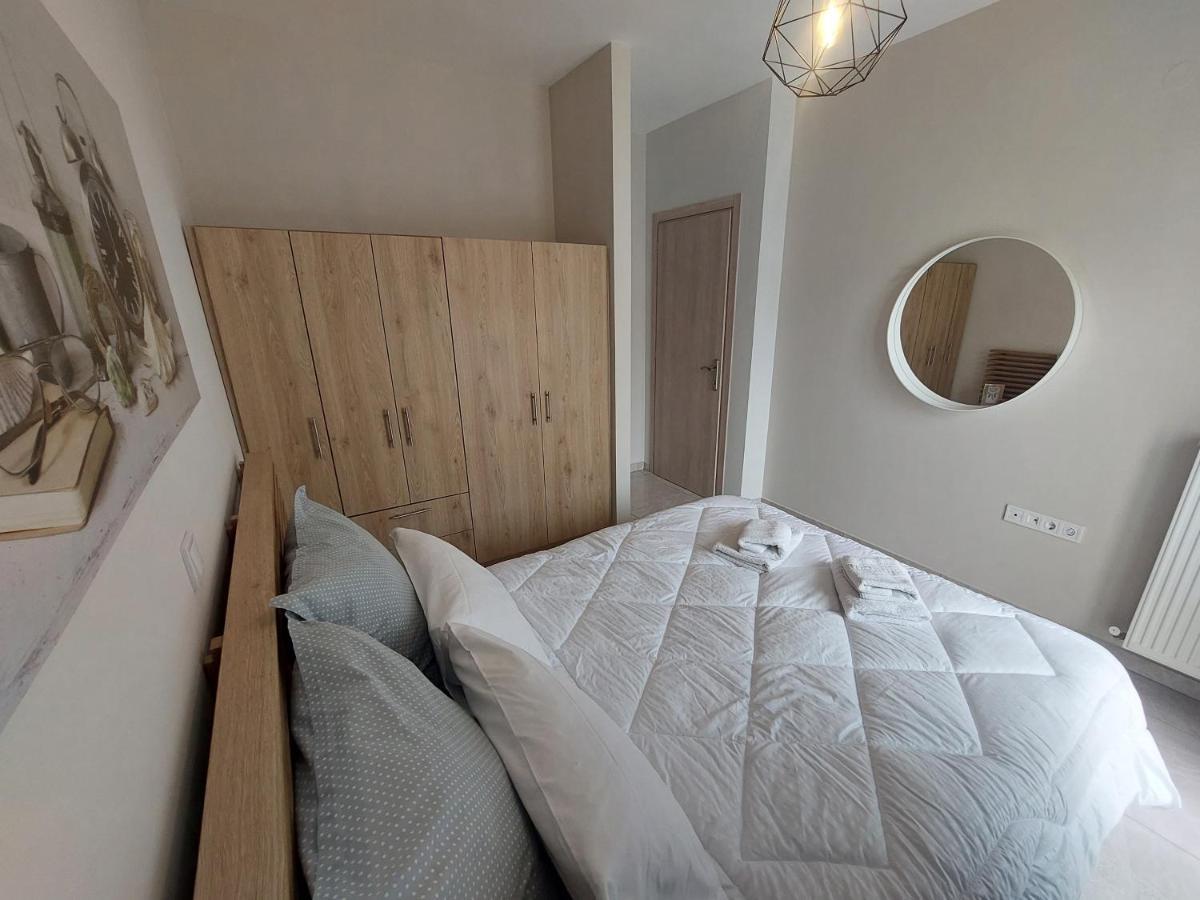 Myrsini'S Sea View Apartment Néa Péramos 外观 照片
